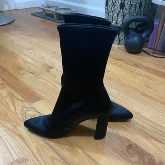 Stuart Weitzman Clinger Ankle Black Stretch Satin Boots/Booties SZ 5.5 - Picture 5 of 8